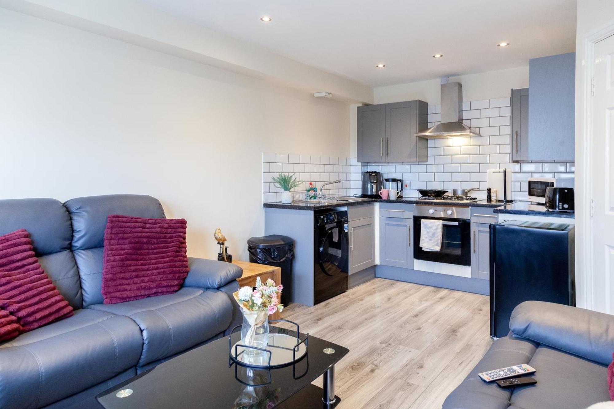 Pinfold Court Apartments Knowsley Exterior foto