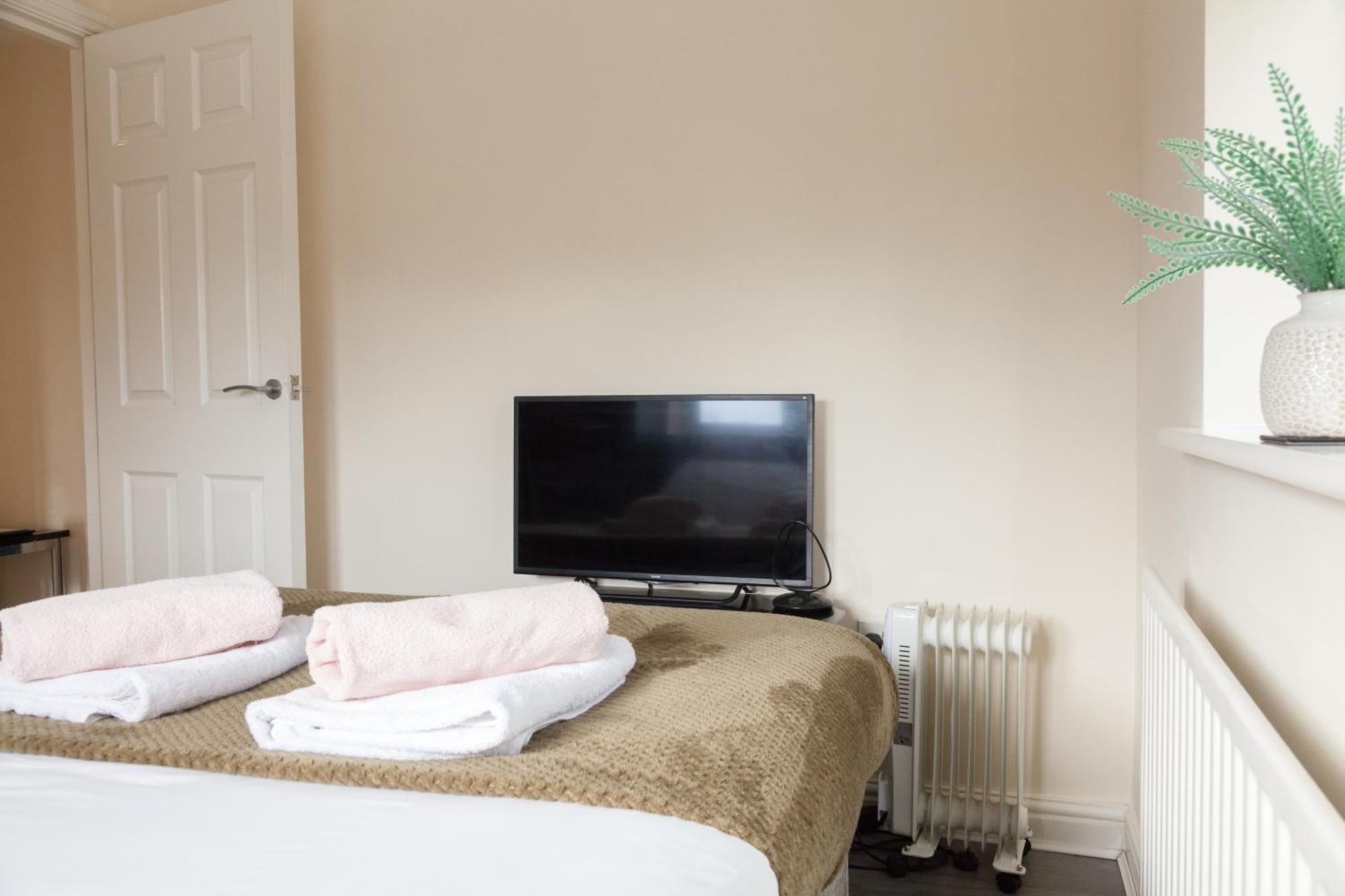 Pinfold Court Apartments Knowsley Exterior foto