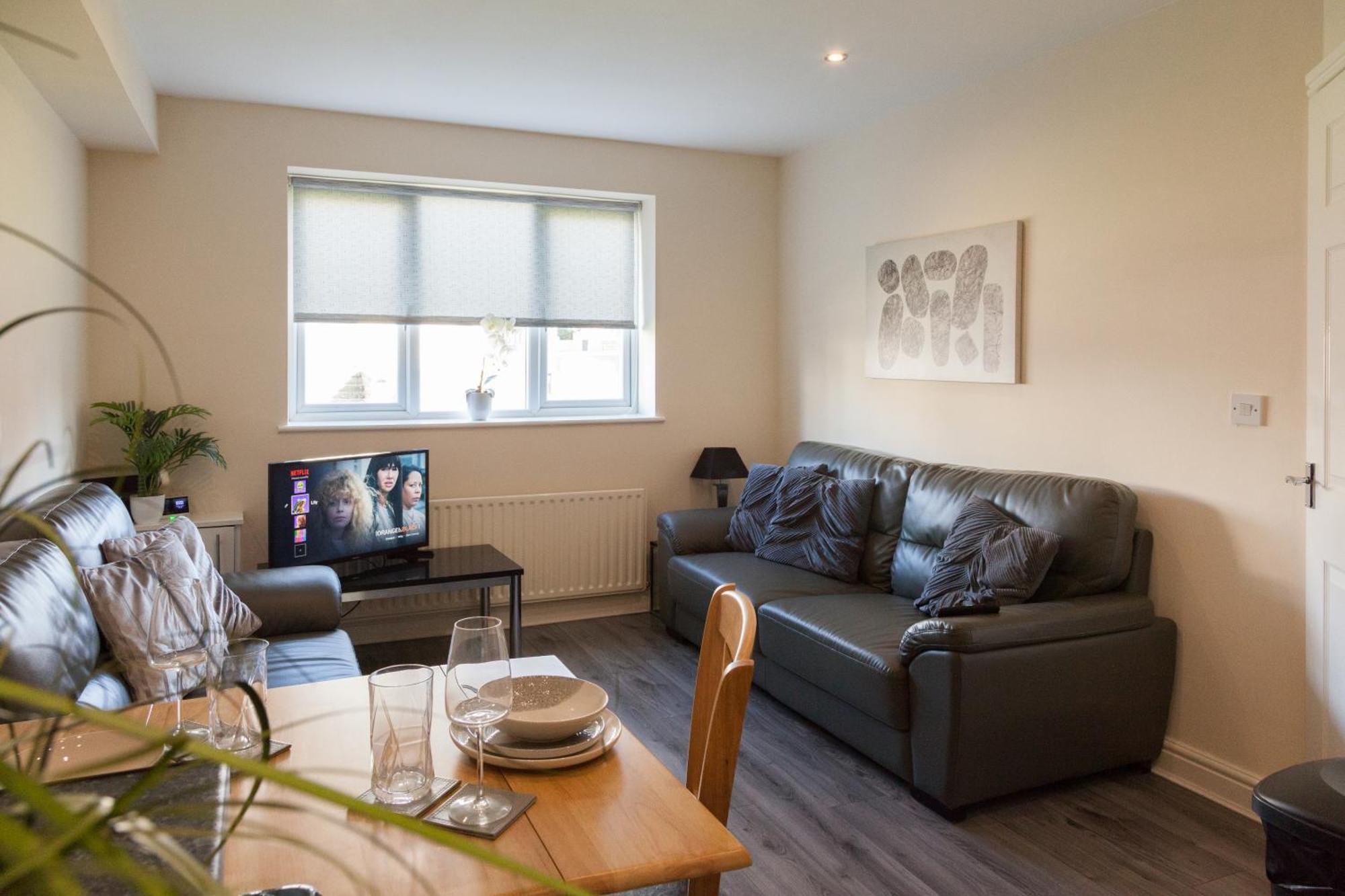 Pinfold Court Apartments Knowsley Exterior foto